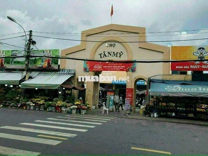 Bán nhà đs 1 chợ Tân Mỹ kinh doanh - (sổ hồng 4x21m) 3 tầng, giá tốt