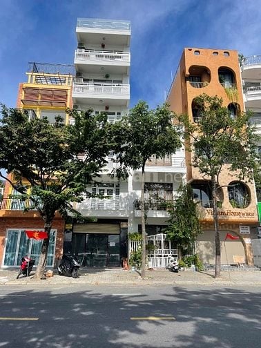 Cần bán căn nhà đường trần hưng đạo mặt hướng ra sông hàn