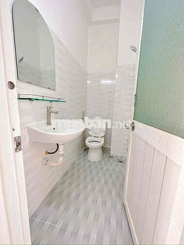 CHO THUÊ PHÒNG TRỌ BÌNH THẠNH 5tr cửa sổ, ban công, máy lạnh, máy giặt