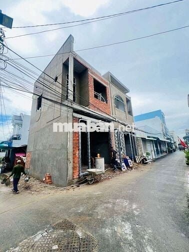 HÀNG HIẾM - NHÀ GỐC LỘ NHỰA Ô TÔ TRƯỚC NHÀ 2 PHÒNG NGỦ