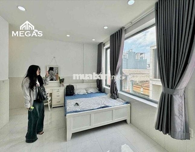 CĂN HỘ Q3_CỬA SỔ LỚN_RỘNG RÃI_THOÁNG MÁT_SẠCH SẼ_THANG MÁY_HẺM Ô TÔ