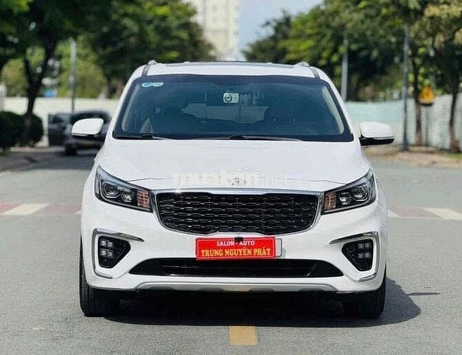 Kia Sedona 2018 From mới 2019 bản full dầu cao câp