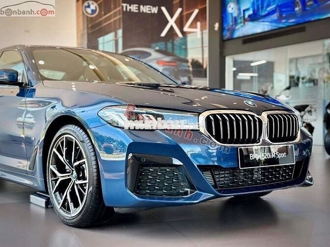 BMW 5 Series 520i M Sport 2022 - 1 Tỷ 999 Triệu