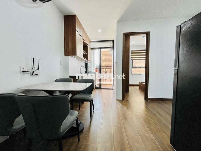 CHO THUÊ CĂN HỘ 2 NGỦ – FULL BẾP & BÀN ĂN – Ô TÔ ĐỖ CỬA – NGÕ 144 MAI