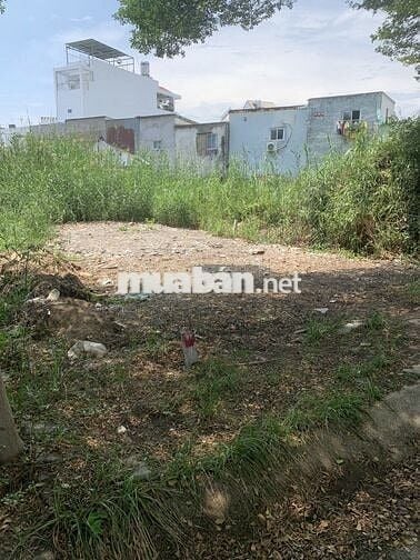 Đất full thổ cư. Tại Cầu Ông Bốn - Lê Văn Lương. Sổ sẵn, hỗ trợ vay