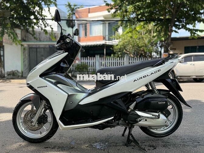Honda Air Blade 2014 B.số 92 Góp trả trước 4tr