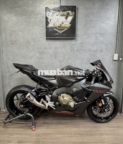 Cần bán Honda CBR1000RR 2017 Fireblade xe đẹp