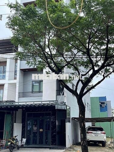 PASS PHÒNG TRỌ MỚI TINH Ở GẦN KHU FPT