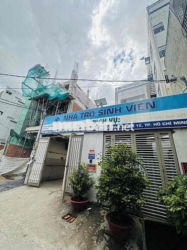 SIÊU PHẨM CHDV GẦN ĐH NGUYỄN TẤT THÀNH ĐANG CHO THUÊ FUN PHÒNG GIÁ 9,6