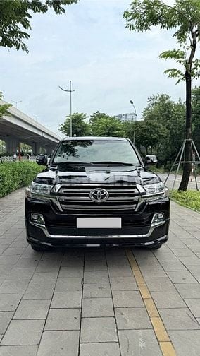 Land Cruiser 4,6 sản xuất 2020, 1 chủ, tên công ty, full lịch sử.