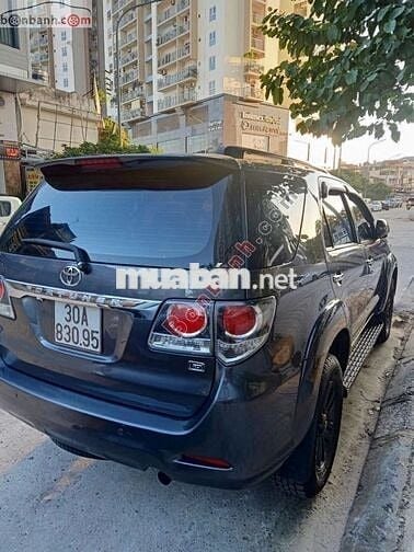 Toyota Fortuner 2.5G 2015