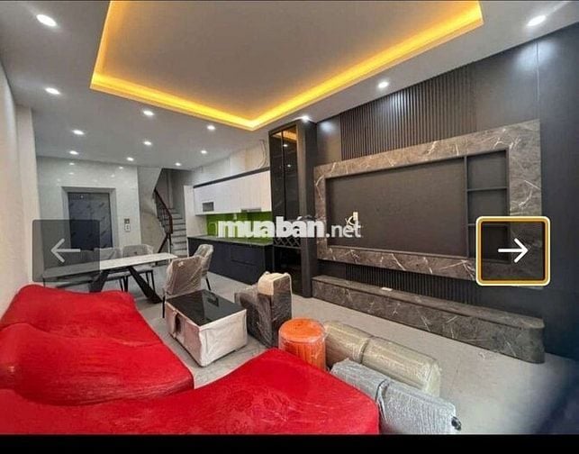 NGỌC THỤY LONG BIEN OTO NGỦ TRONG NHÀ