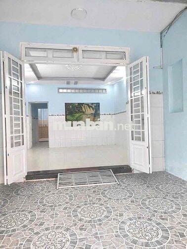 CHO THUÊ NHÀ LẦU TRỆT NGUYÊN CĂN CÓ: 3PN NẰM GẦN CHỢ DĨ AN