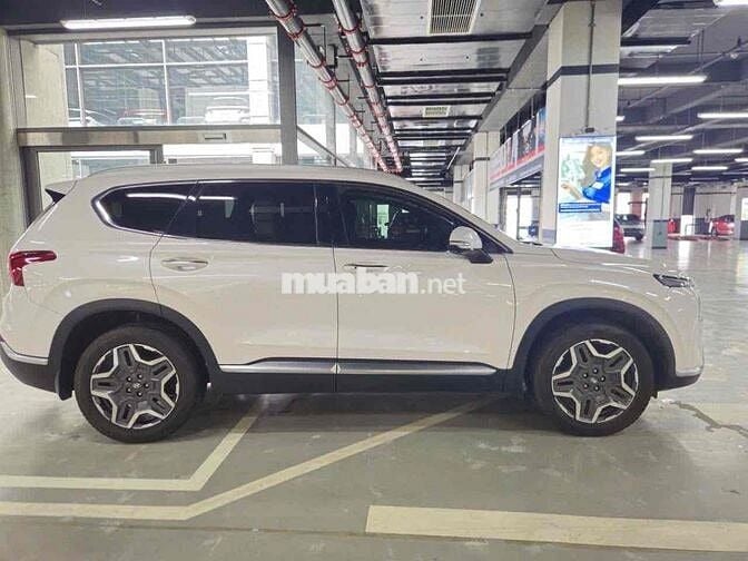 Hyundai Santa Fe 2024 Cao cấp 2.2L HTRAC - 13000 k