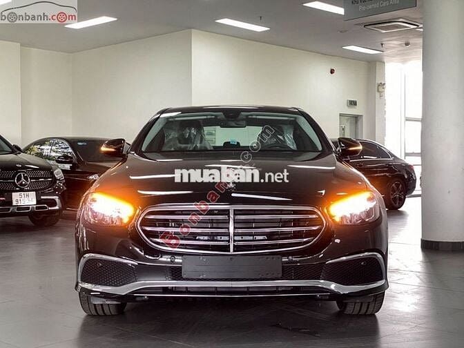 Mercedes Benz E200 Exclusive 2025 - 2 Tỷ 099 Triệu
