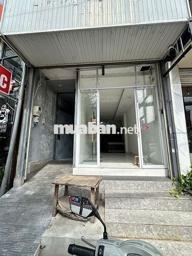 Cho thuê mặt bằng ngay mặt tiền Huỳnh tấn phát Q7 Giá siêu tốt