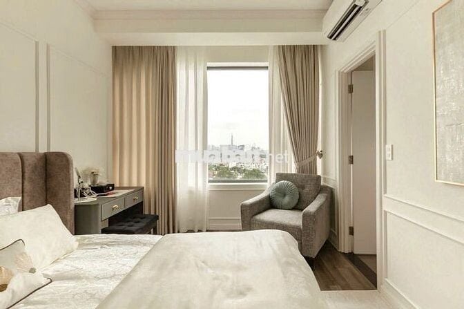 Bán CC tầng cao - 3 PN - 152m2 - Giá: 8.2 tỷ - Ascent Lakeside, Q7.