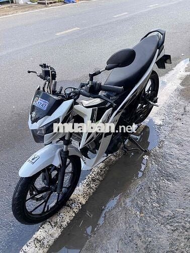 satria Fi 2019 trắng ngọc Trinh biển 65 máy êm ru