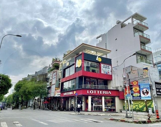 Bán nhà (5,1x19m) góc 2MT đường khu Võ Văn Tần - Cao Thắng, Quận 3 (2 
