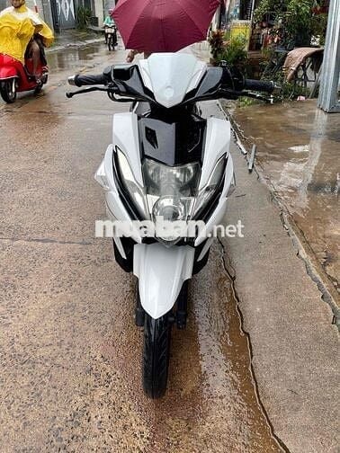 bán yamaha nouvo phun xăng điện tử. đẹp keng