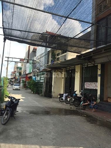 Bán, cho thuê nhà cấp 4 mặt phố Trần Lư, thị trấn Thường Tín