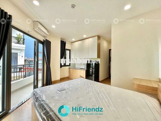 Cho thuê căn hộ bancol mới xây 35m2 ngay cầu Nguyễn Văn Cừ đường Oto
