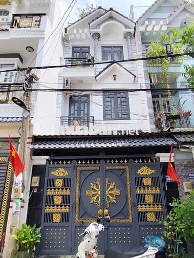 Nhà mới chưa sử dụng.có nội thất.gần chợ Bình Thành