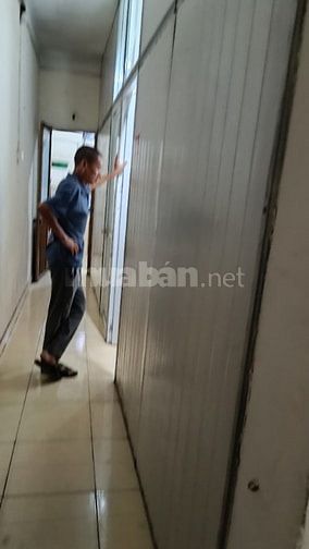 Bán gấp nhà tầng 1 thông tầng 2, tập thể Quân Y đối diện K Tân Triều
