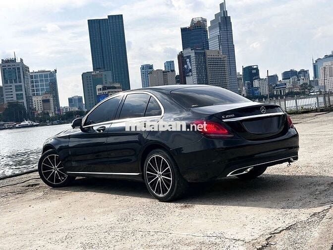 Mercedes Benz C Class 2019 C200 Exclusive