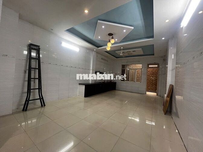 CẦN CHO THUÊ NHÀ DC: 24 ĐƯỜNG SỐ 17 A.P.BÌNH HƯNG HÒA ,DT 5X22 4 LẦU