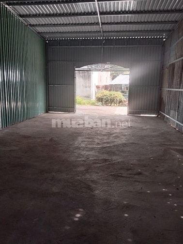 Cho thuê nhà nguyên căn ngay cầu bà mẫn đường Phan Văn hớn, hẻm xe tải