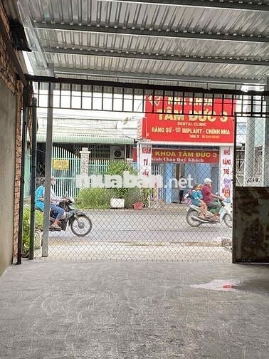 Mặt bằng kinh doanh 100m2, Quốc Lộ 22B, Châu Thành, Tây Ninh
