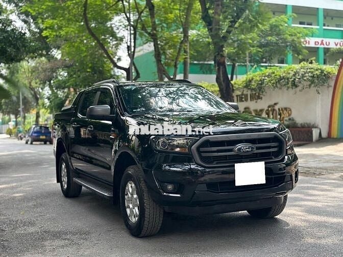 Ford Ranger 2021 XLS 2.2L 4x2 MT đen đẹp