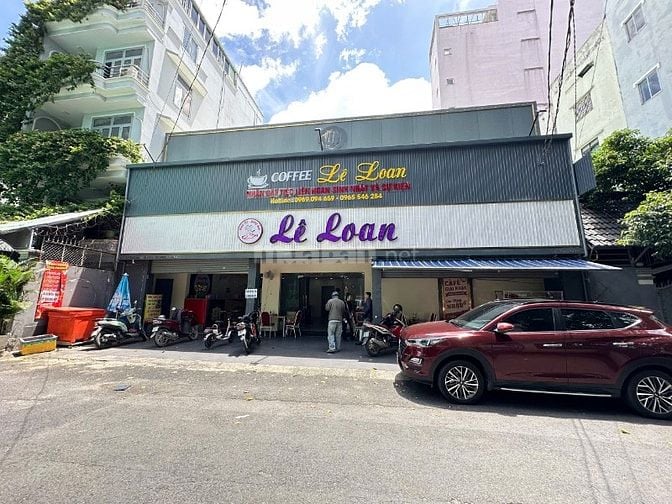 ☕ Sang mặt bằng quán cà phê siêu rộng ngay trung tâm Phú Nhuận ☕