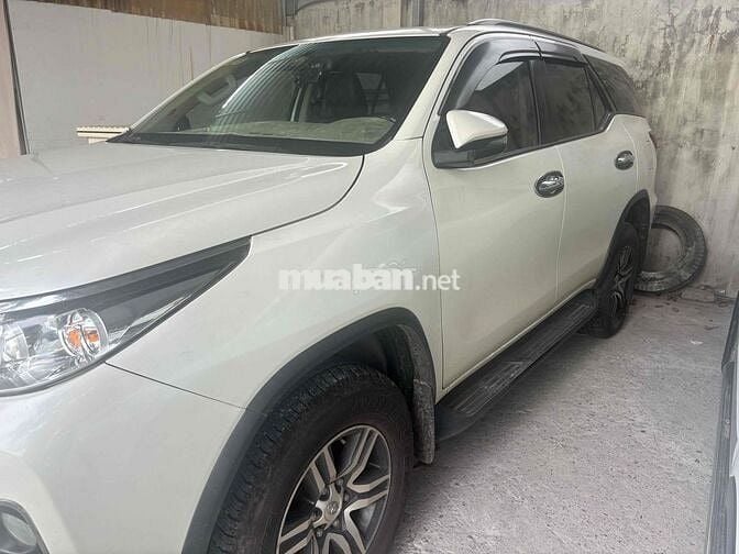 Toyota Fortuner 2019 2.7V 4x2 AT - 140000 km