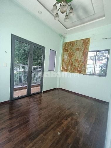 Kẹt vốn làm ăn chủ bán gấp nhà 1T1L Phạm Phú Thứ Q6_1 tỷ 550tr/ 60m2 