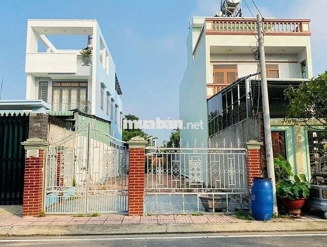 BÁN LÔ ĐẤT ĐẸP SỔ MỚI 2025, VUÔNG VỨC 296M2 NGAY TRUNG TÂM THỊ TRẤN CC