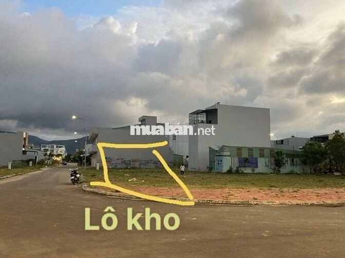 CHÍNH CHỦ BÁN ĐẤT LÔ GÓC 2 MẶT TIỀN - ĐƯỜNG DS10 & DS7 - TP. QUY NHƠN