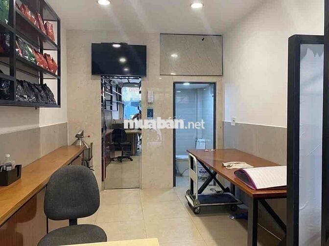 🏡Bán vị trí tặng nhà - MT 3 tháng 2 - 22.3m2 - 4 Tầng , MT đường 30m 🏡