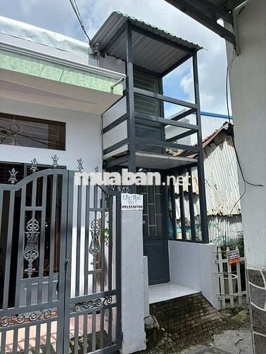 Nhà ở riêng lẻ 40m2, 2 phòng ngủ, 74/48 đg 30/4 gần CV Lưu Hữu Phước