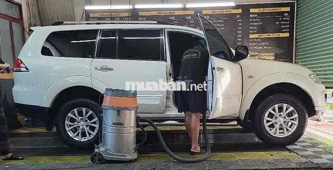 Mitsubishi Pajero Sport trắng 2015 - 105000 km