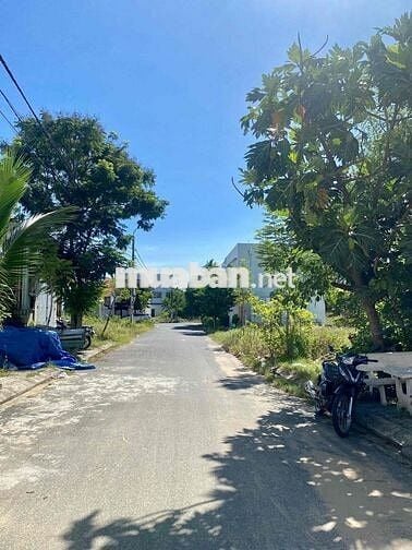 Bán Cặp Thuỷ Sơn 4 (250m2 ) siêu đẹp vị trí sát trục đường lớn