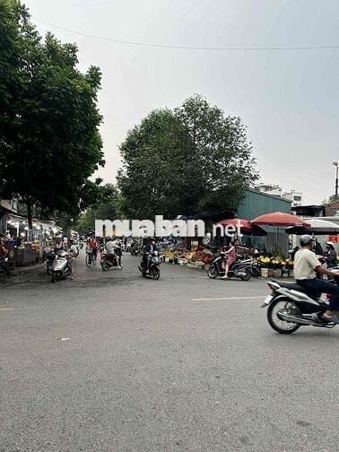 BÁN ĐẤT LÔ GÓC Ô TÔ KINH DOANH THÔNG CÁC NGẢ CHỢ VĂN LA