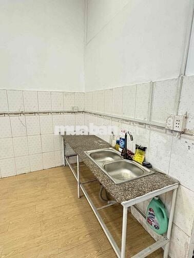 PHÒNG DOUPLET 45M2 - LÝ THƯỜNG KIỆT -  BAN CÔNG - BẾP RIÊNG - Ở NGAY