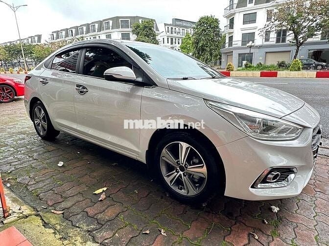Hyundai Accent 2018 1.4 ATH - 100000 km