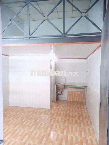 Cho thuê p trọ tx 21 q12 giá 2tr2 có gác