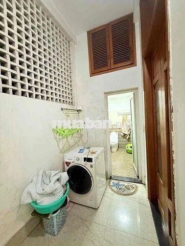 NHÀ ĐỔ MÊ KIỆT OTO NGỌC ANH, GẦN PHẠM VĂN ĐỒNG 112m2 2,7x tỷ
