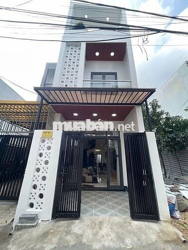 Nhà 3 Tầng Ngay Trung Tâm Cần bán Gấp Giá rẻ