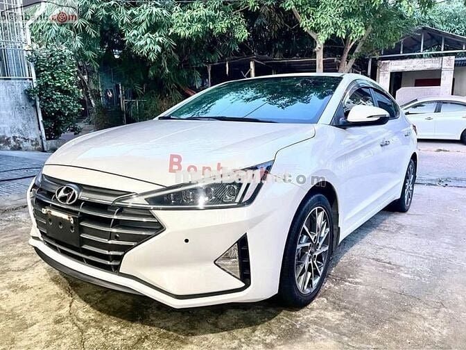 Hyundai Elantra 2021 2.0 AT -Màu Trắng
