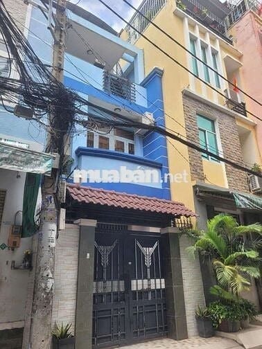 324/38/4 Phan Văn Trị 4x13 Dt đất 52m2, 3 PN 4WC mặt tiền khu nội bộ